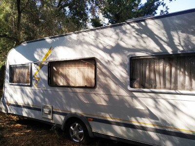 Agios Nikitas Caravan07.jpg